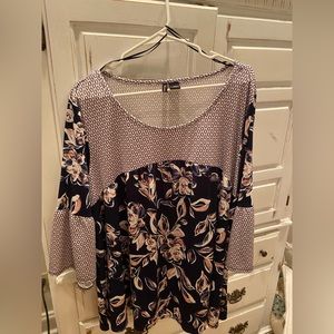 New directions Floral top 3x